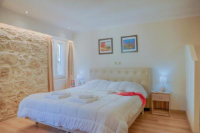 Effie's Suites Old town by Estia